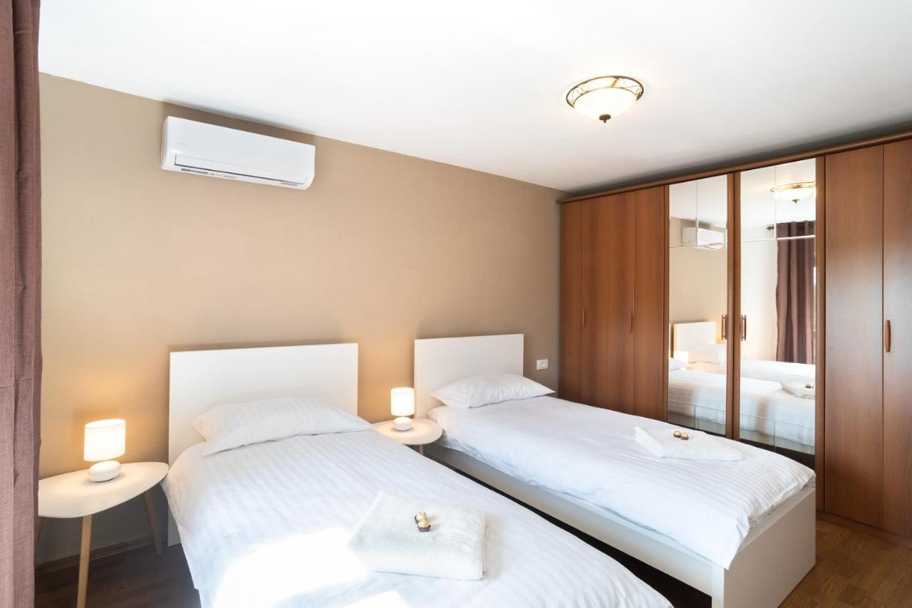 Boutique House Rustikana By Locap Group イゾラ エクステリア 写真