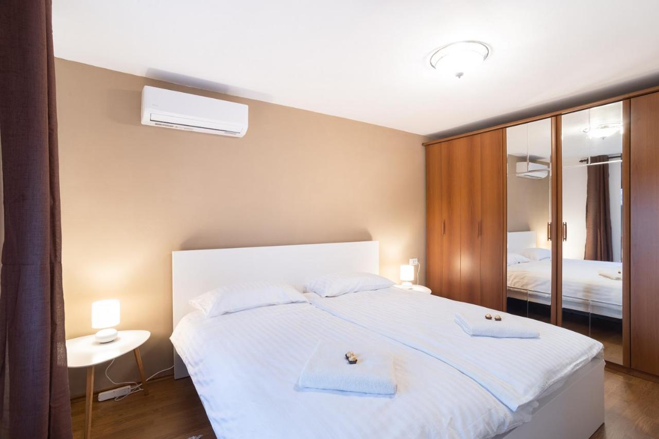 Boutique House Rustikana By Locap Group イゾラ エクステリア 写真